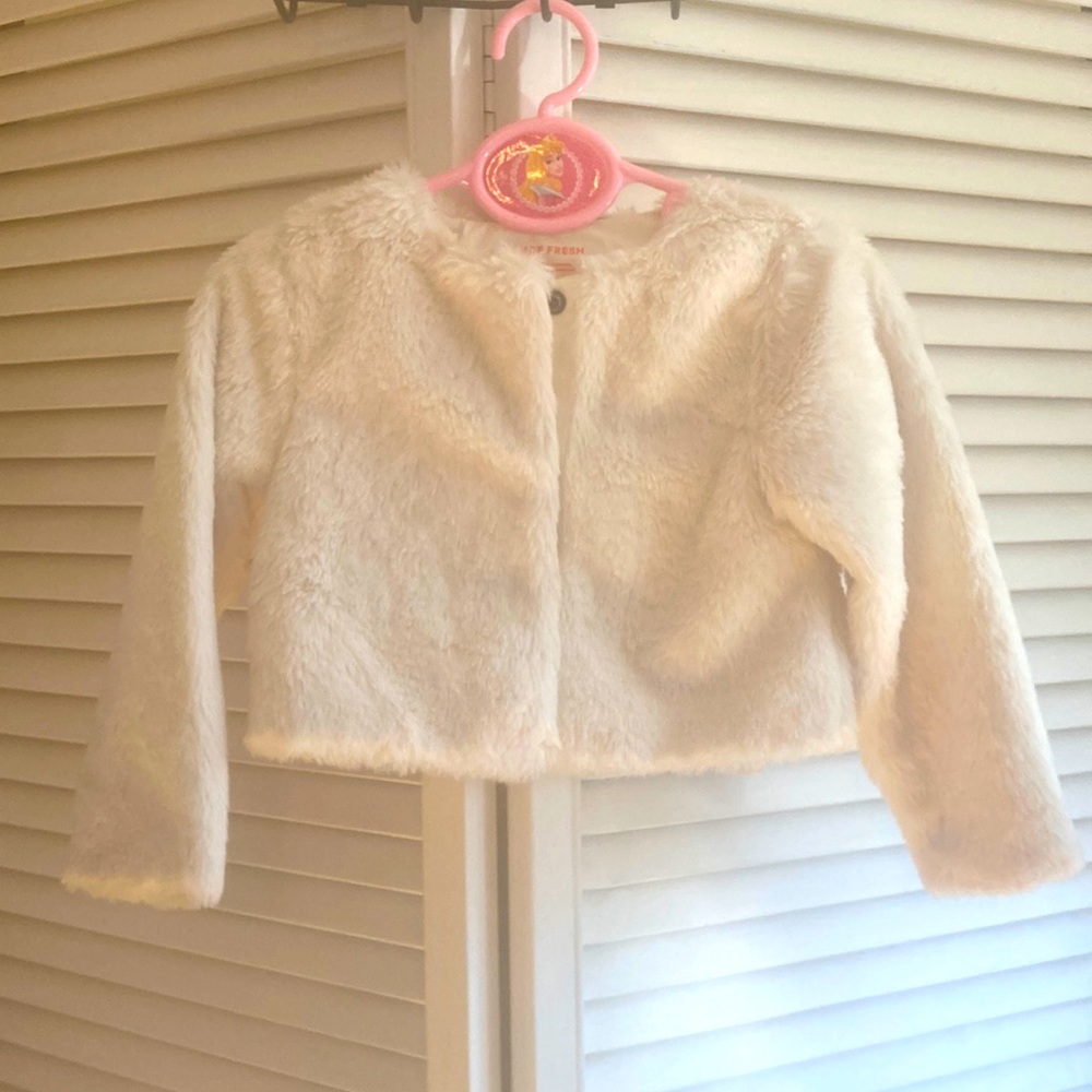 Joe Fresh Baby Girl faux fur button up coat size 18-24 months